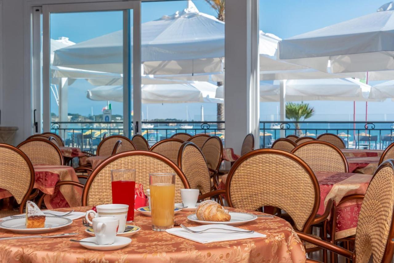 Hotel Riviera San Vito Lo Capo Kültér fotó